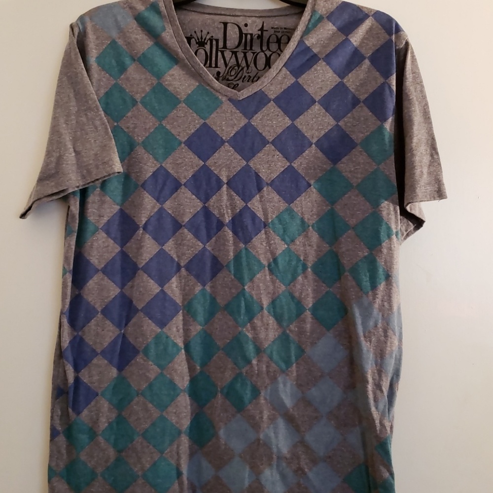 Graphic tee